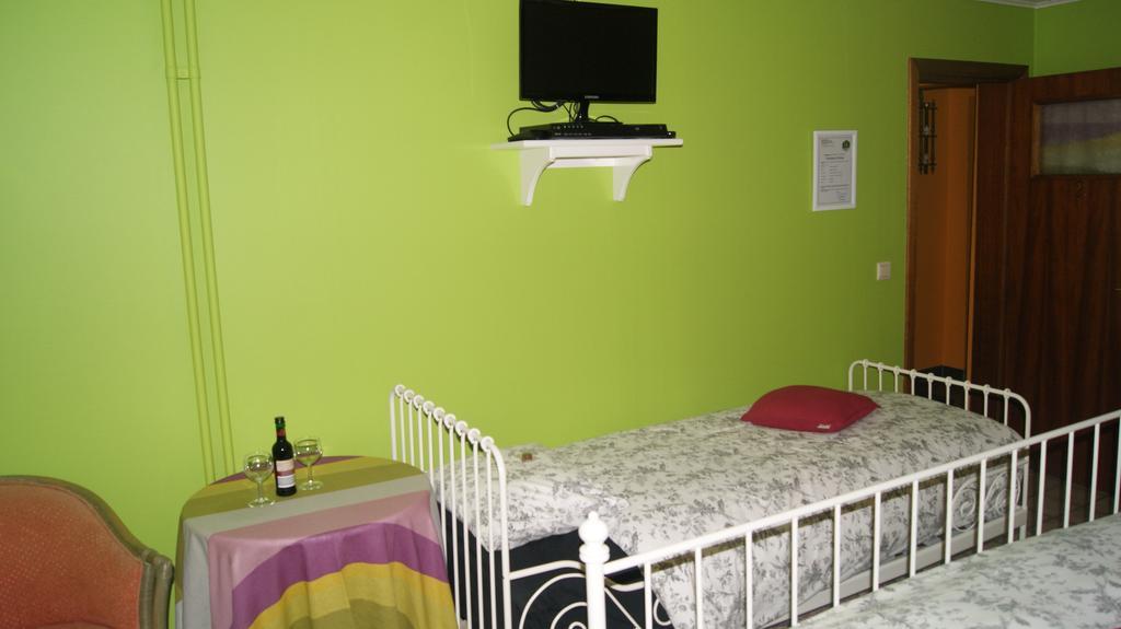 Fleurs-Sauvages Bed and Breakfast Hebronval Δωμάτιο φωτογραφία
