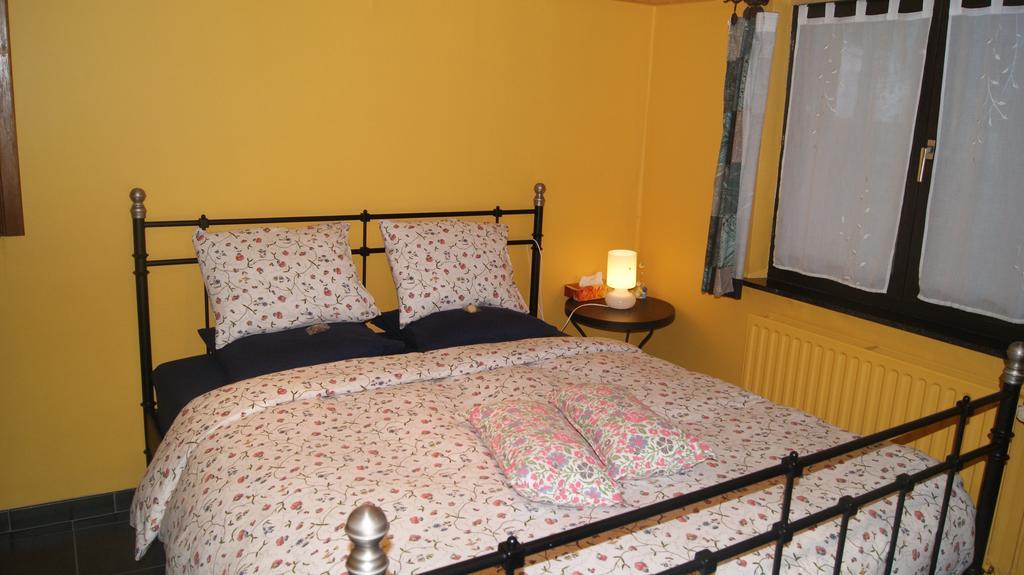 Fleurs-Sauvages Bed and Breakfast Hebronval Δωμάτιο φωτογραφία